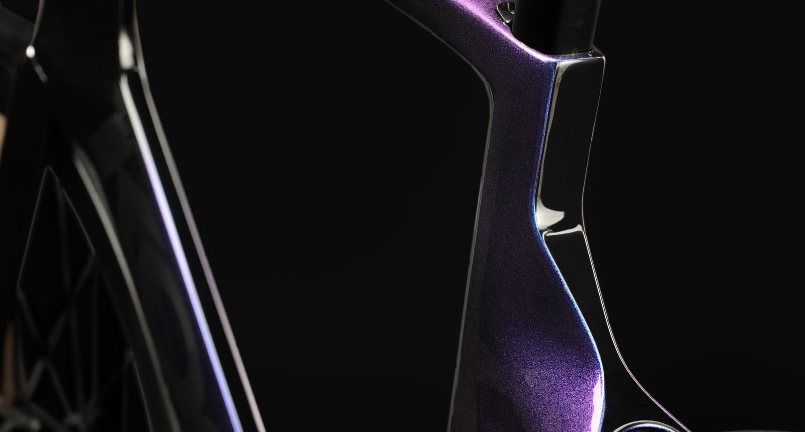 Aerodynamic frame shapes