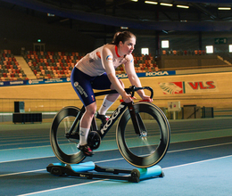 Harrie Lavreysen voor goud met KOGA